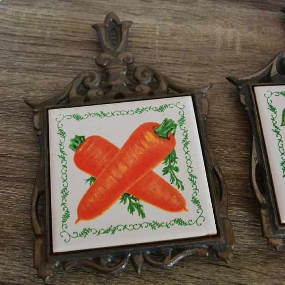 Vtg Veggie  Trivets/ Wall Decor - Picture 6 of 12